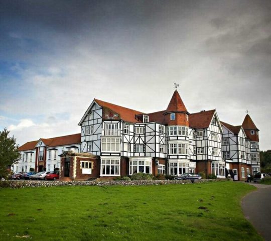 Links Country Park Hotel